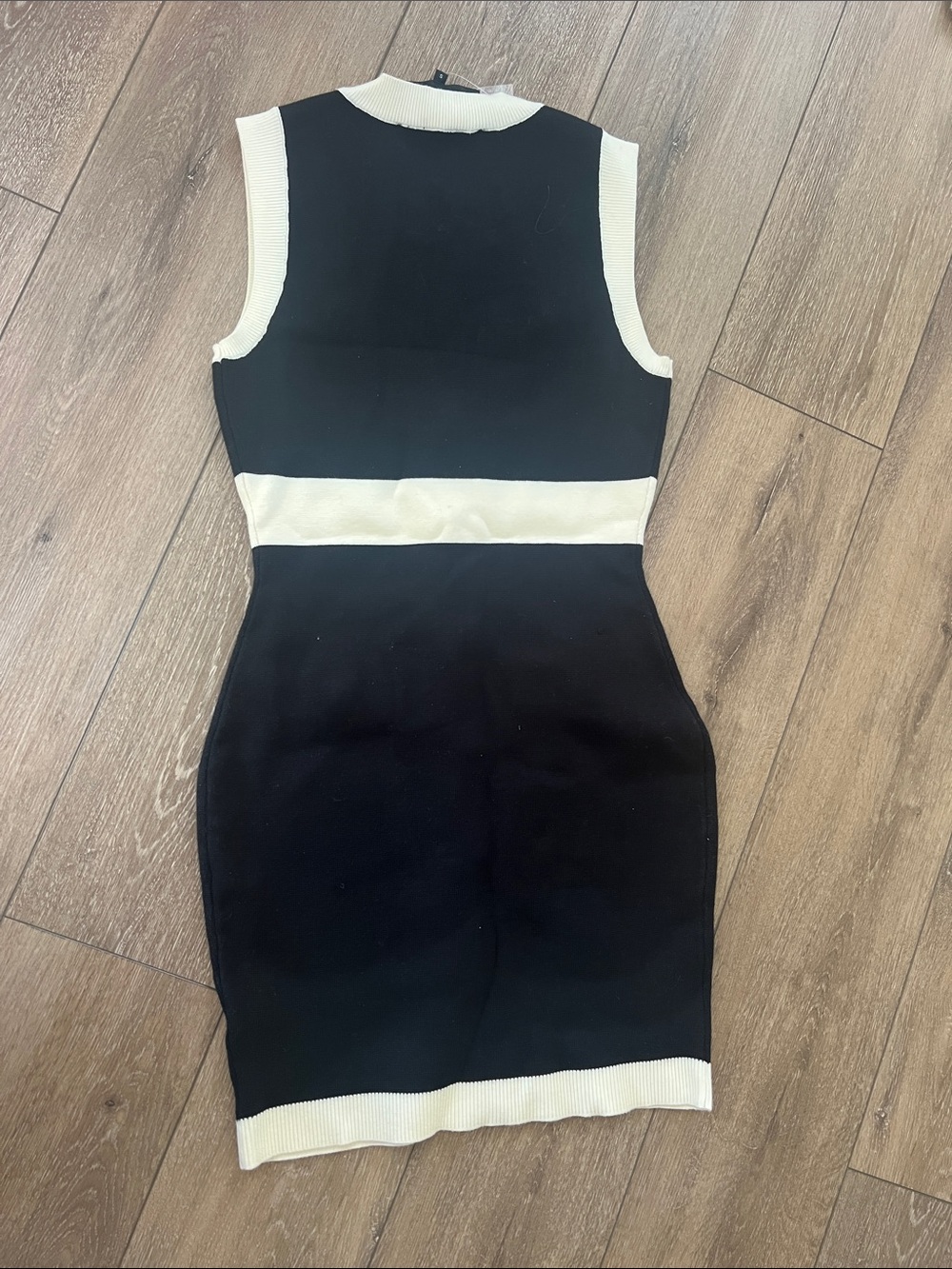 Anthropologie Black and Cream Sleeveless Button-Front Knit Mini Dress - Picture 6 of 7